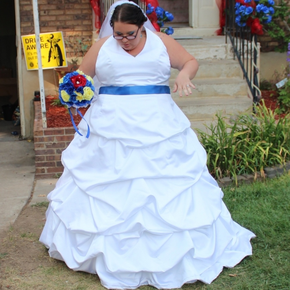 Wedding dress size 24/26